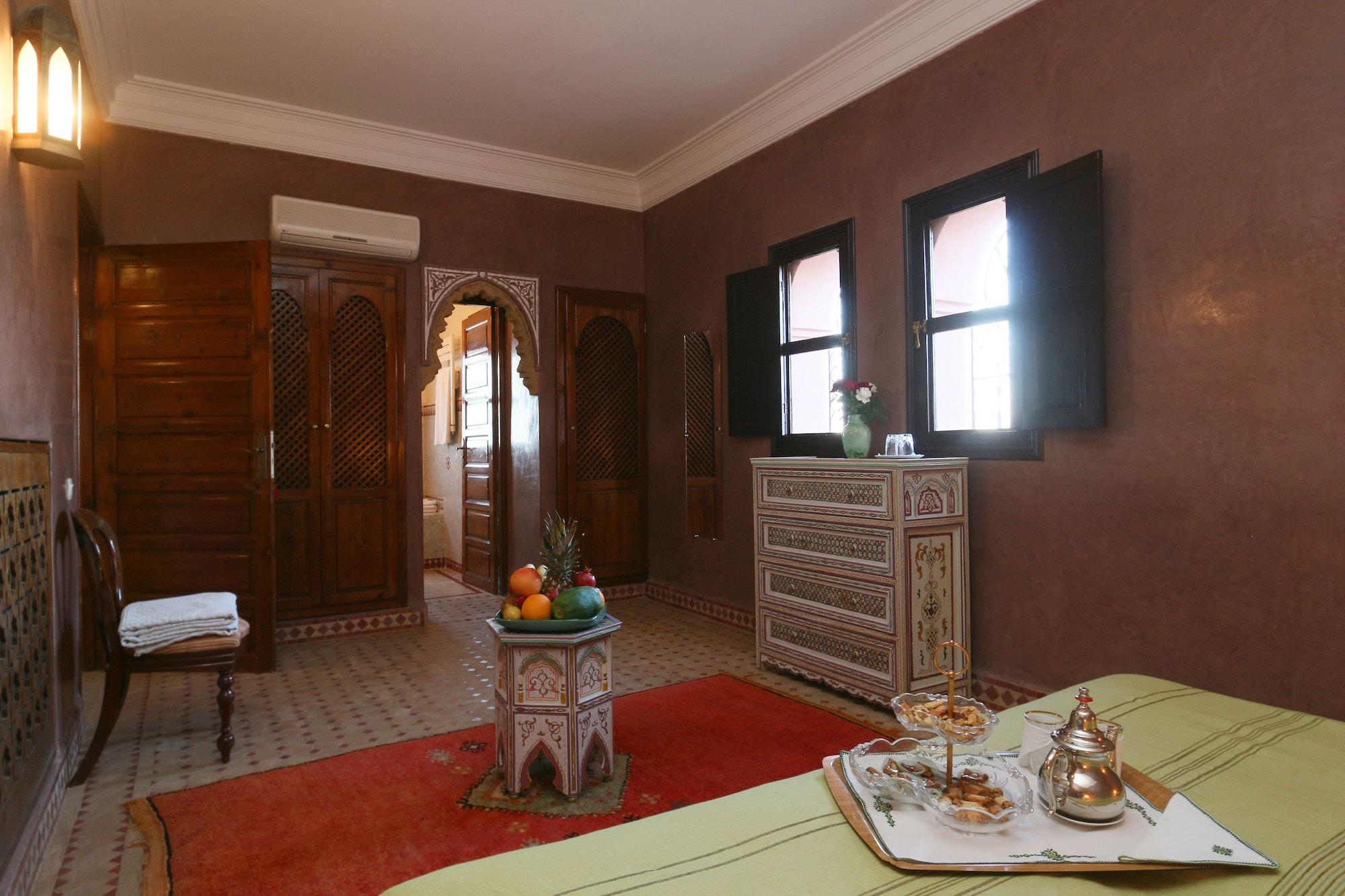 Terra Mia Marrakech Bed & Breakfast Ouled Jelal Exterior photo